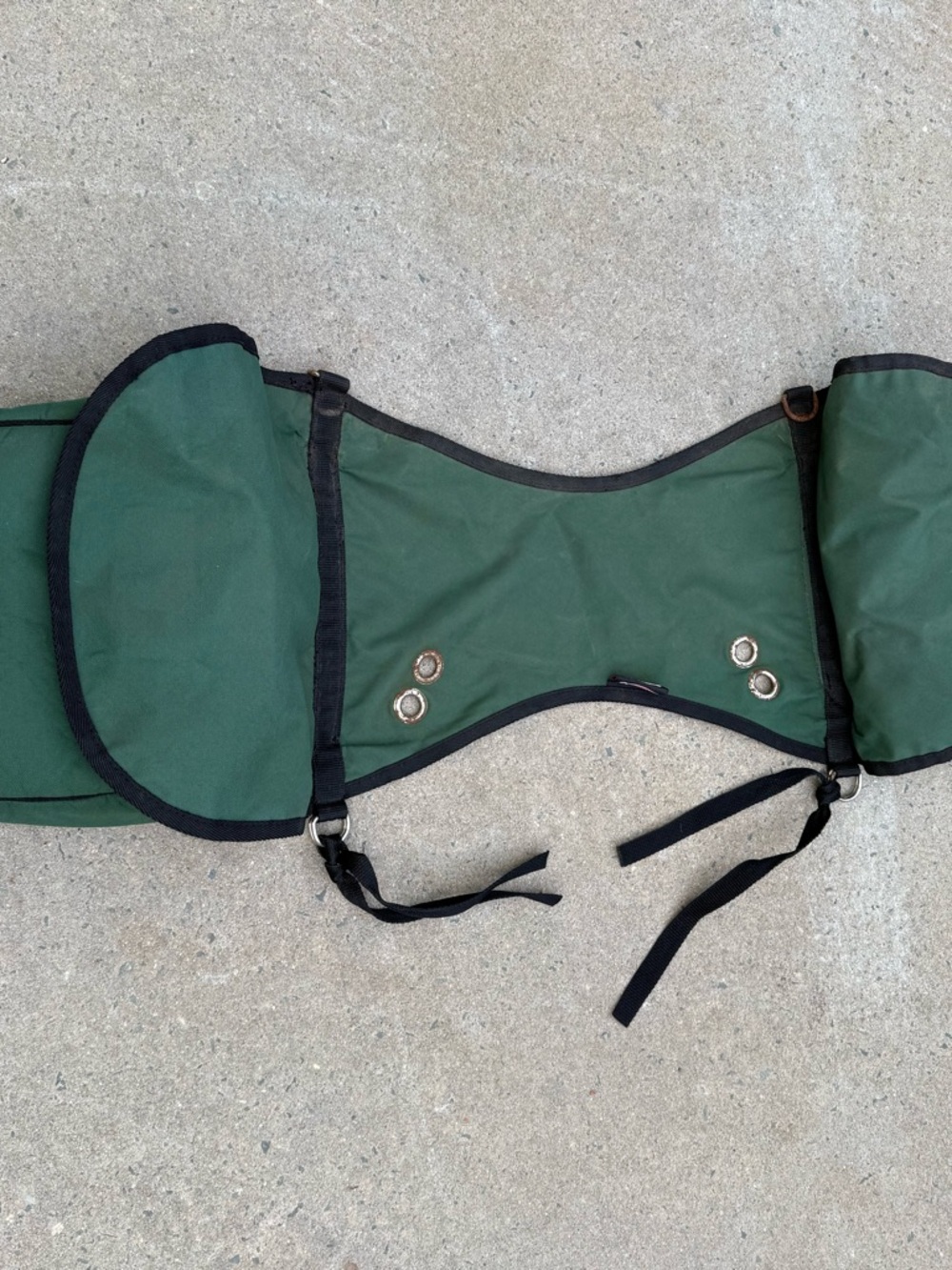 WEAVER Western Green Canvas Saddle Bag with Black Trim Read post